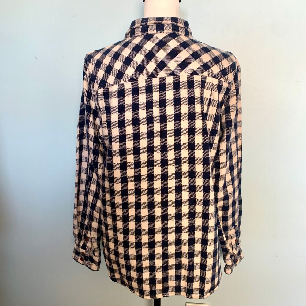 J. Crew Shirt-Jacket in Buffalo Check Flannel Size Medium - Picture 5 of 9